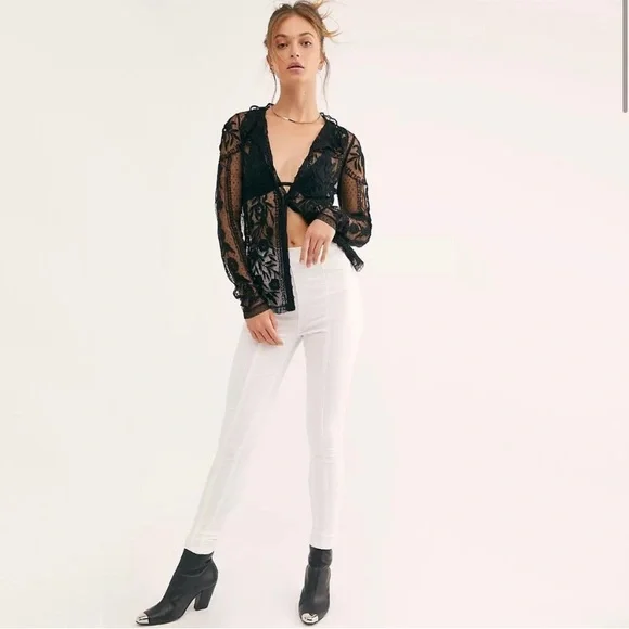 Free People | Feel Alright White Skinny Jeans - Picture 1 of 9